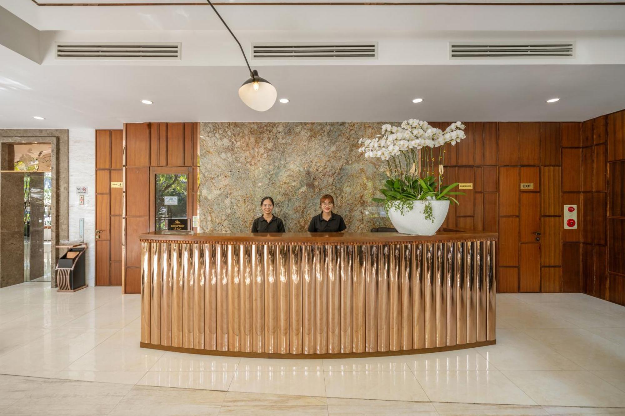 Brilliant Majestic Hotel Da Nang Zewnętrze zdjęcie